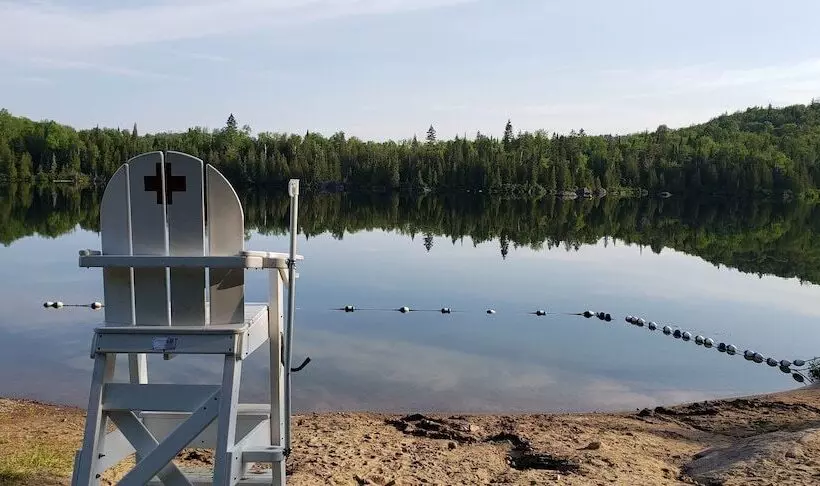 Hotelli Hôtel Far Hills