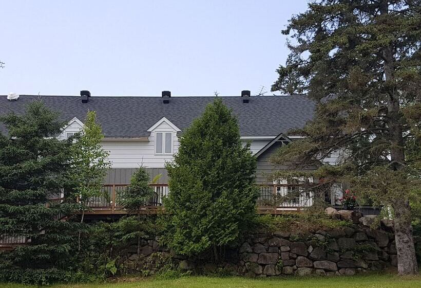 호텔 Hôtel Far Hills