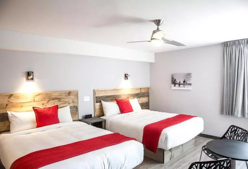 Hotelli Hôtel Far Hills