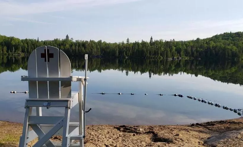 Hotelli Hôtel Far Hills