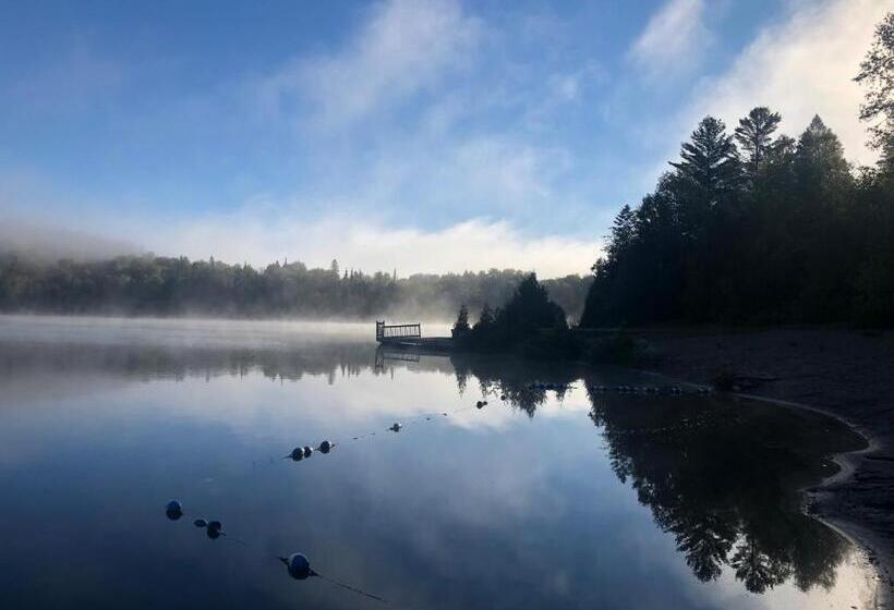 호텔 Hôtel Far Hills