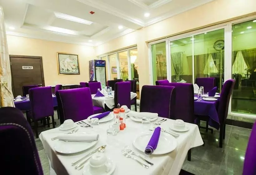 هتل Inti's Royal Suite
