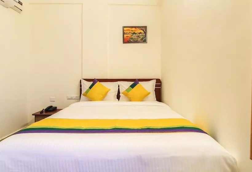 Itsy Hotels Riyas Grand