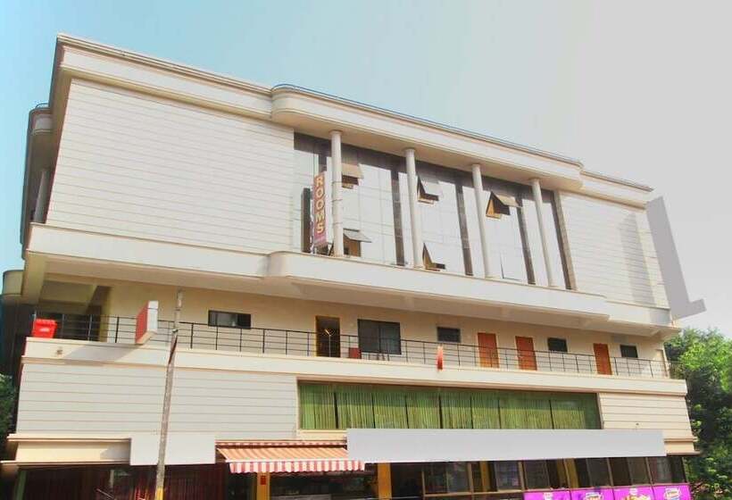 호텔 Kudla Rasaprakash