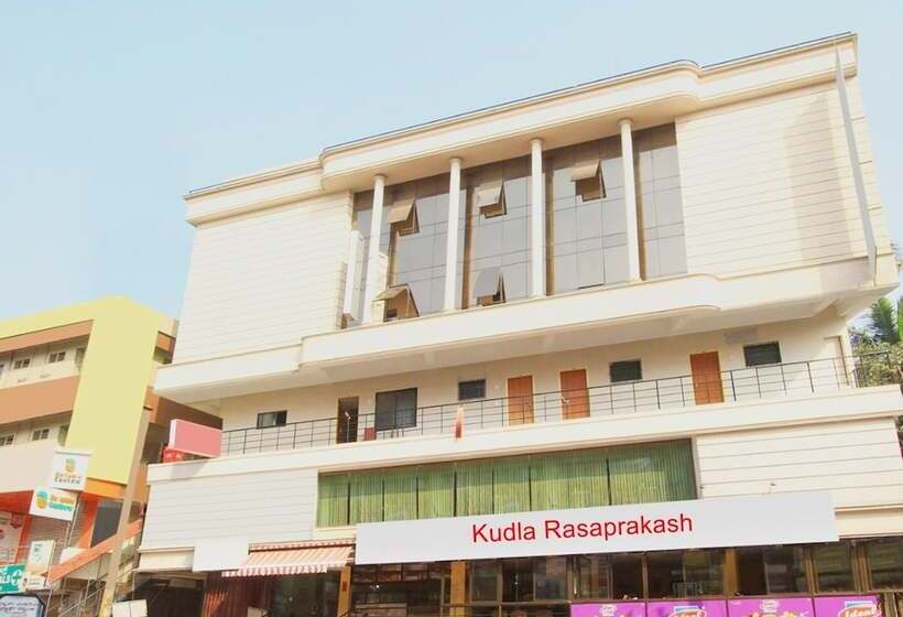 호텔 Kudla Rasaprakash