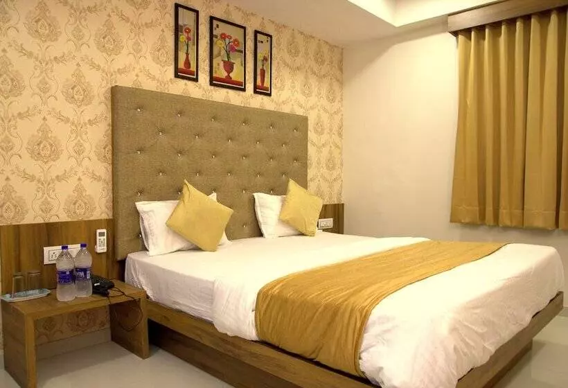 هتل Leisure By Sky Stays