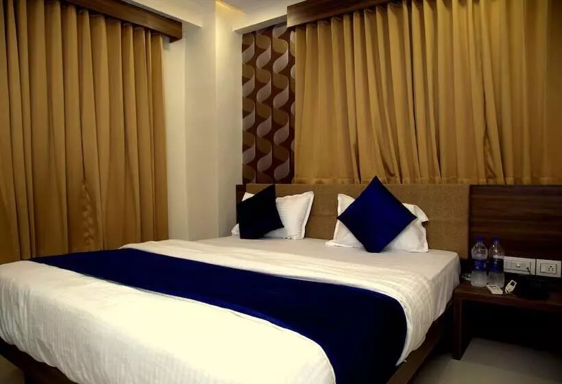 هتل Leisure By Sky Stays