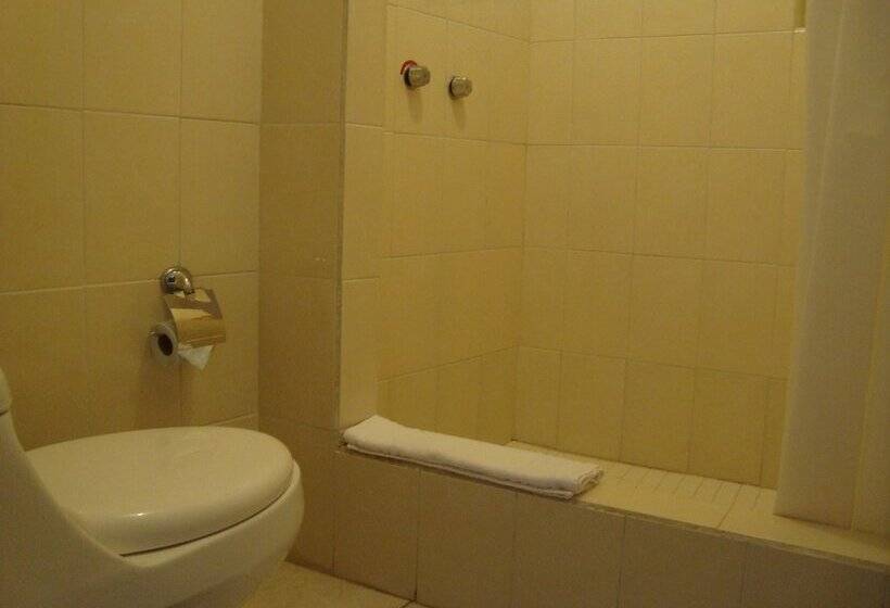 هتل Quinta Arantxa