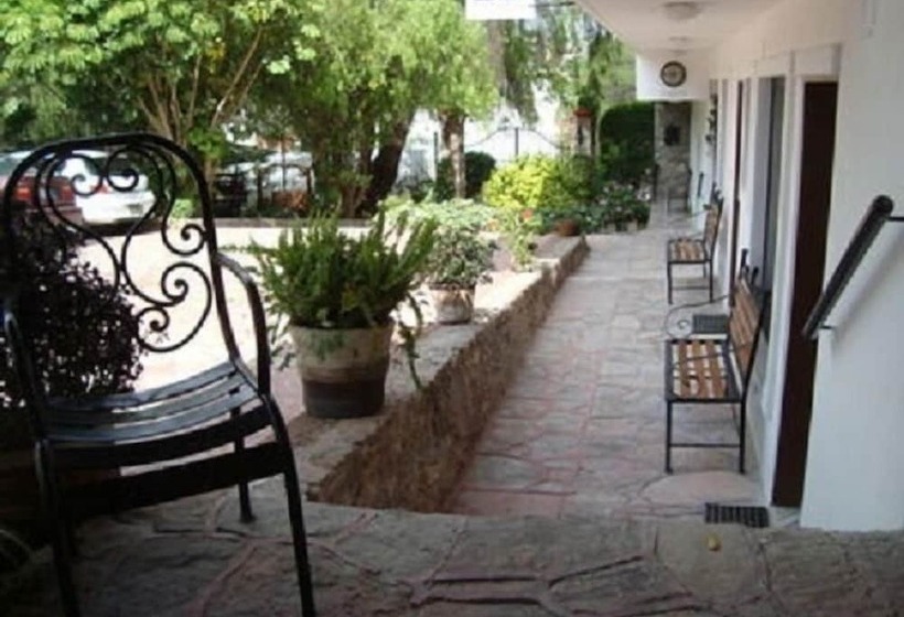 هتل Quinta Arantxa