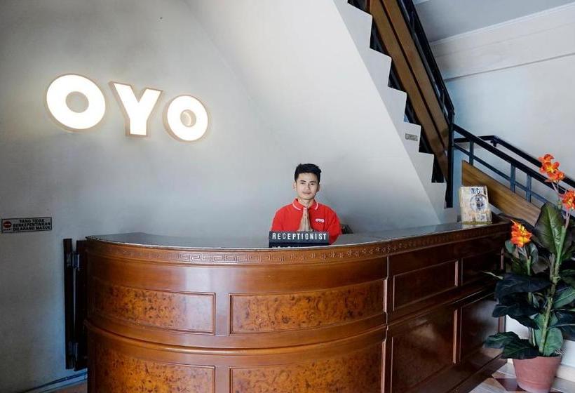 בית מלון כפרי Tirta Kencana Syariah By Oyo Rooms