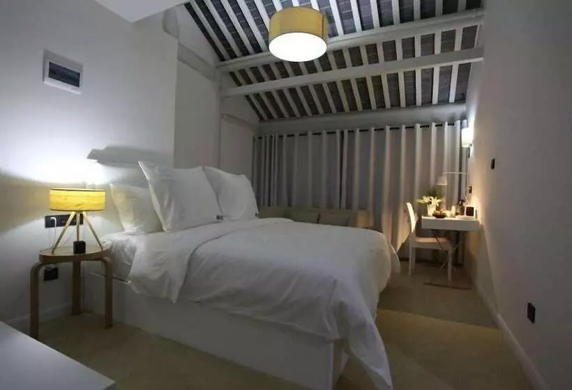 Majatalo Lanteen Art