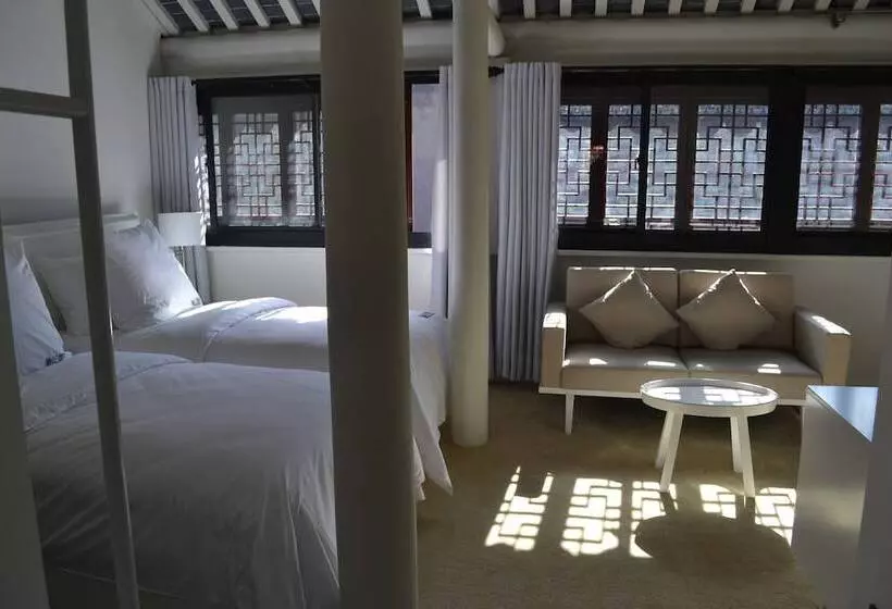 Majatalo Lanteen Art