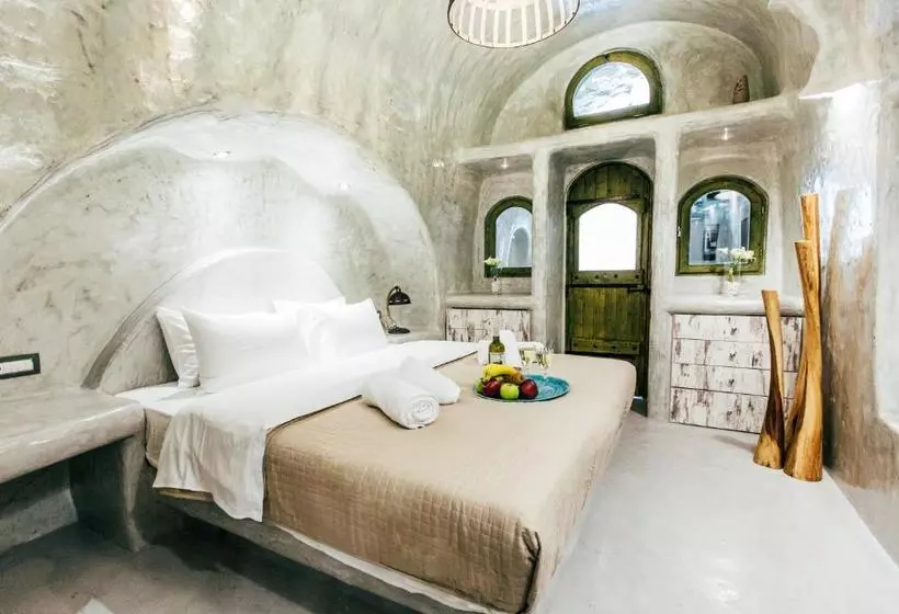 Santorini Dreams Villas
