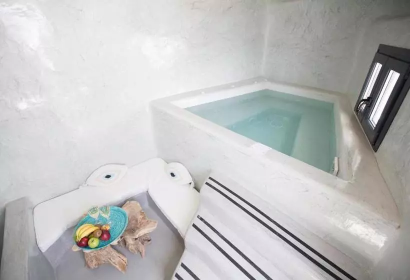 Santorini Dreams Villas