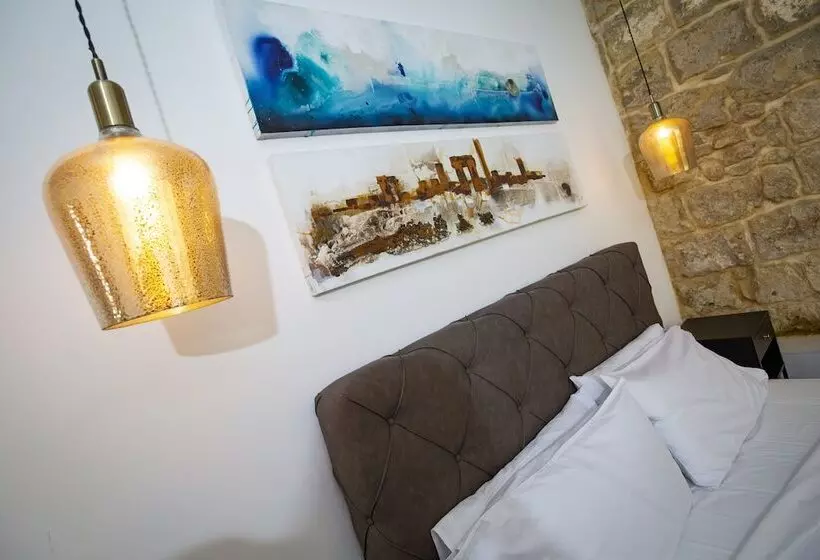 تختخواب و صبحانه Pjazza Suites Boutique Hotel By Cx Collection