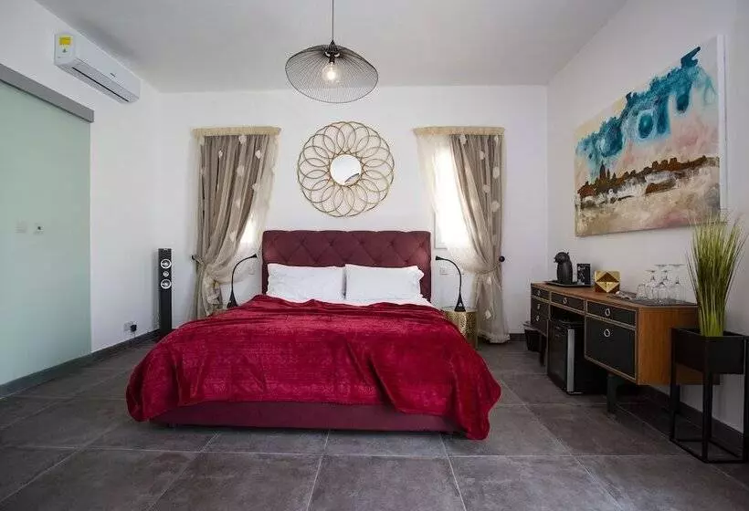 تختخواب و صبحانه Pjazza Suites Boutique Hotel By Cx Collection