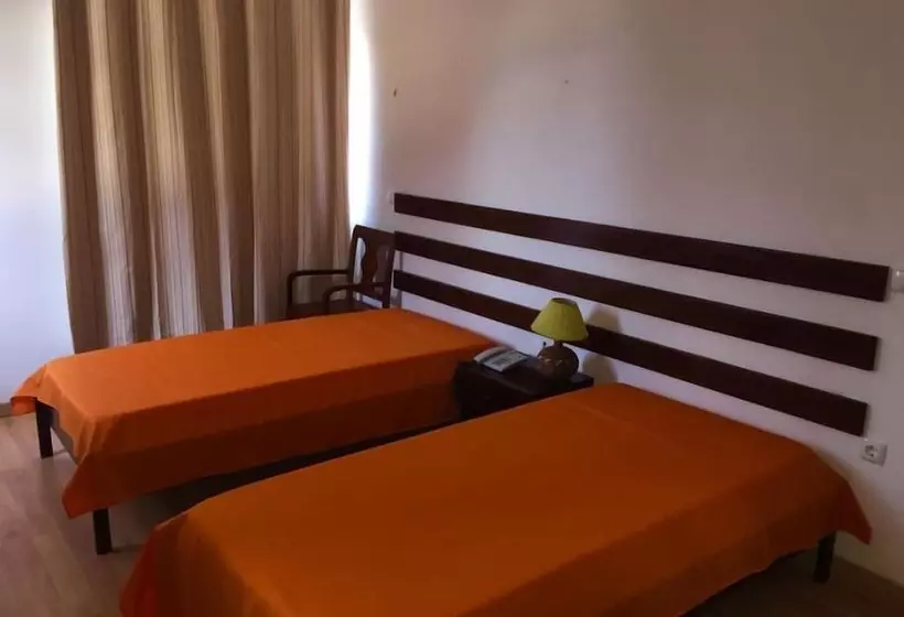 هتل Bed And Breakfast Residencial Maravilha