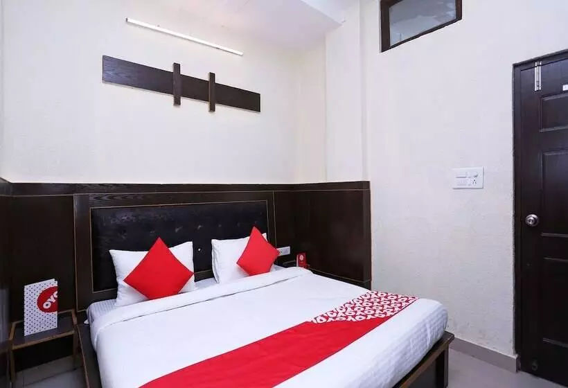 ホテル City Guest House By Oyo Rooms