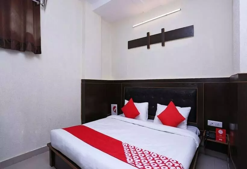 ホテル City Guest House By Oyo Rooms