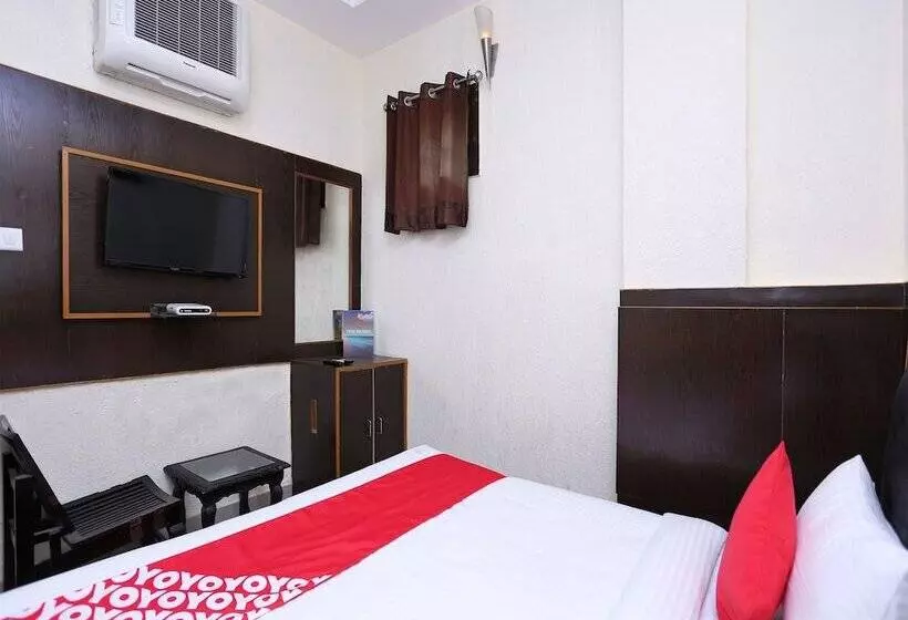 ホテル City Guest House By Oyo Rooms