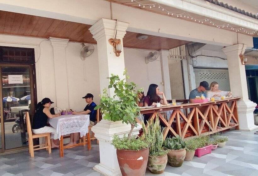 هتل Elephant Boutique