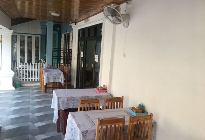 هتل Elephant Boutique