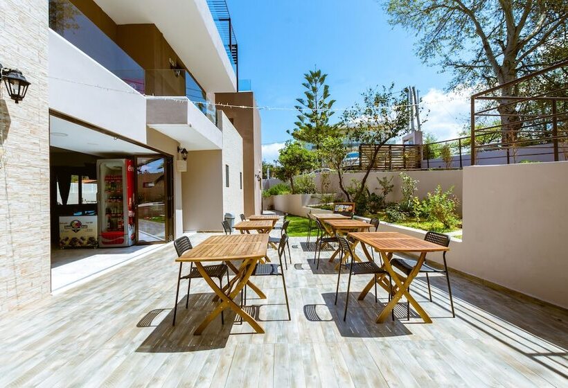 ホテル Gregory Comfort