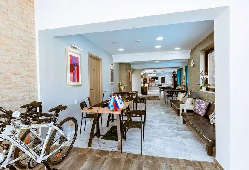 Hotelli Gregory Comfort