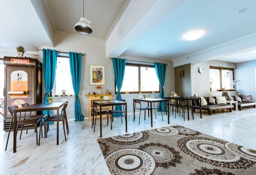 ホテル Gregory Comfort