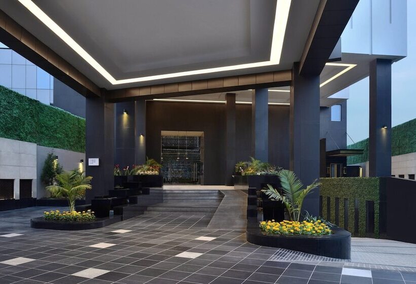 هتل Kathmandu Marriott