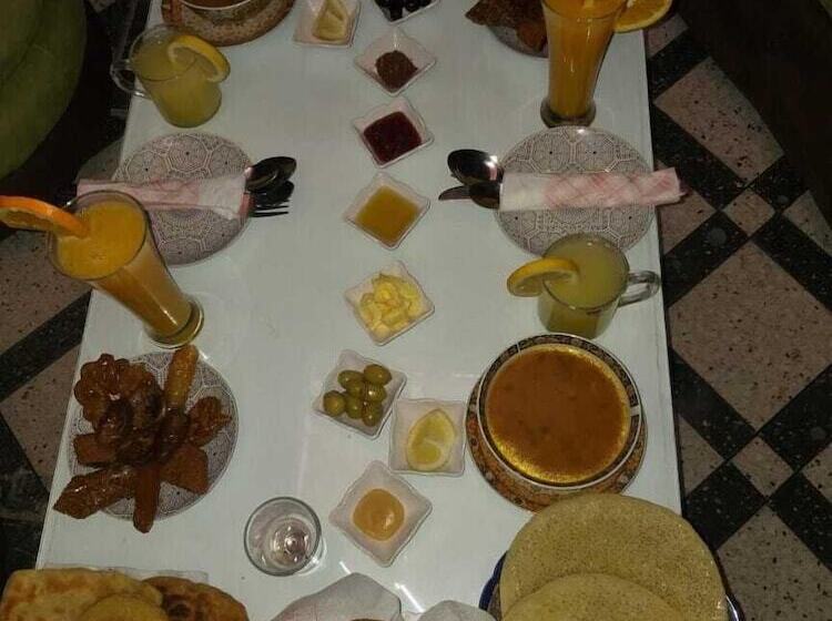 Hotel Lahlou Riad Cafeteria