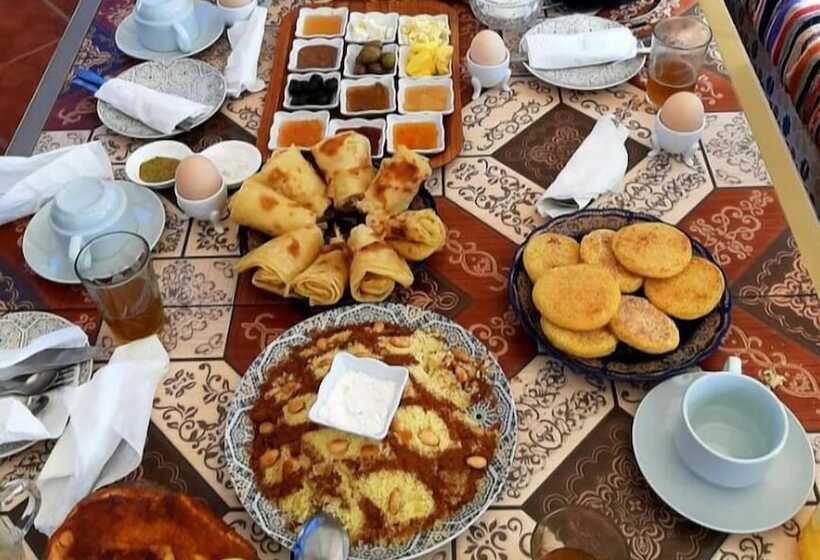 Hotel Lahlou Riad Cafeteria