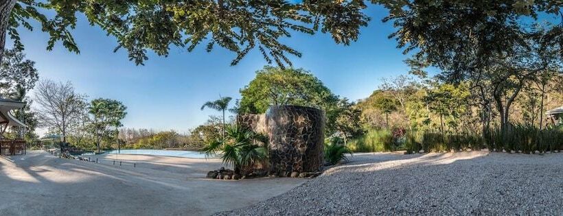 Hotel Mikado Natural Lodge