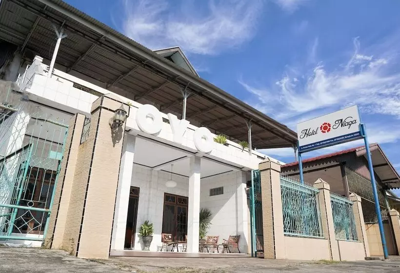 هتل Niaga By Oyo Rooms