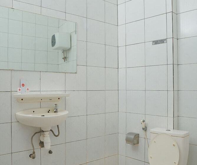 호텔 Niaga By Oyo Rooms