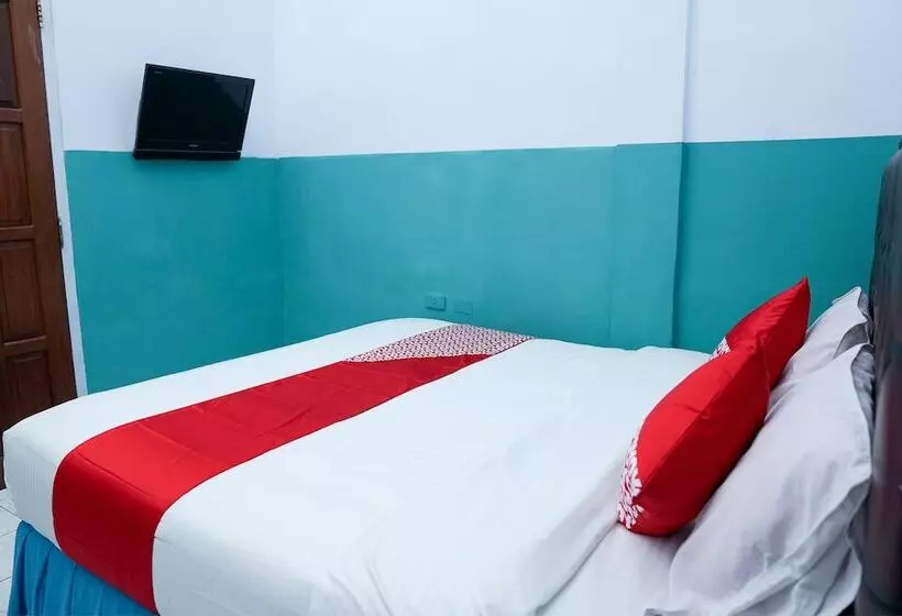 هتل Niaga By Oyo Rooms