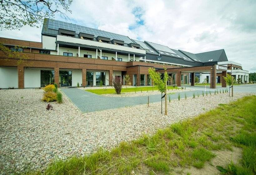 Natural Hotel W Rezerwacie Przy Plaży Na Wyspie