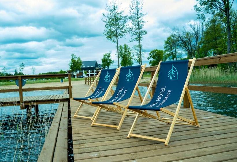 Natural Hotel W Rezerwacie Przy Plaży Na Wyspie