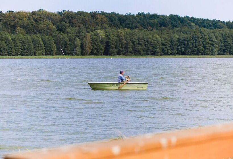 Natural Hotel W Rezerwacie Przy Plaży Na Wyspie