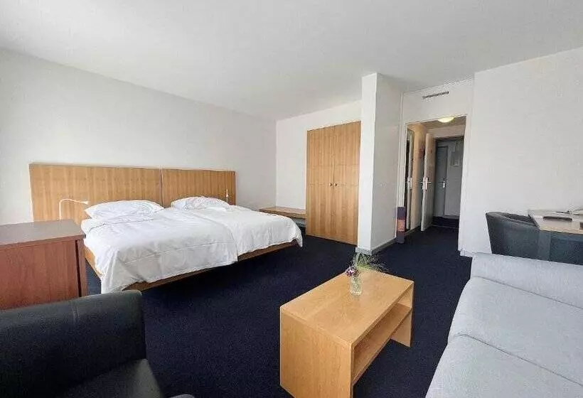 فندق Merian Basel   Self Check In