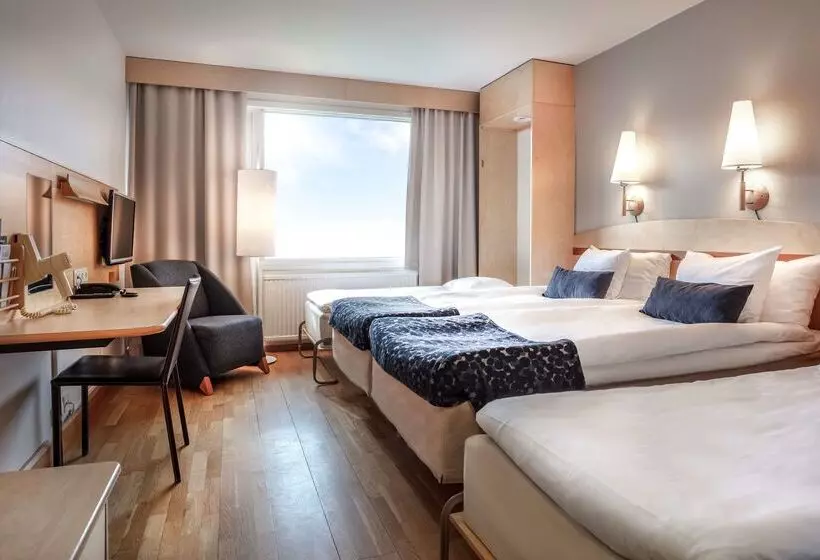 Отель Scandic Elmia