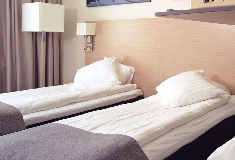 هتل Scandic Segevång