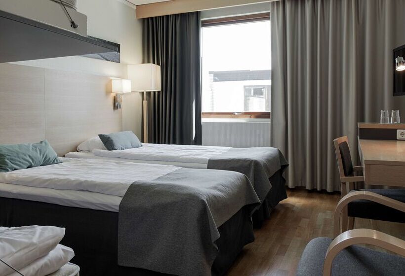 هتل Scandic Segevång