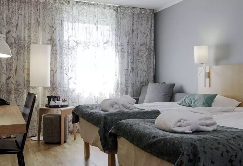 בית מלון כפרי Scandic Segevång