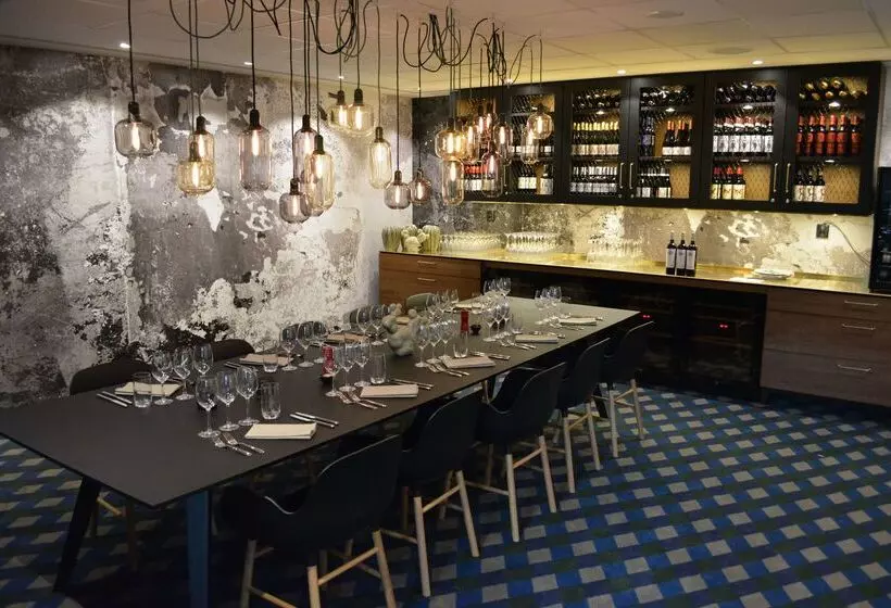 ホテル Scandic Triangeln