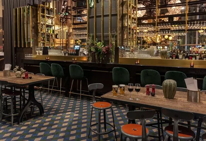 ホテル Scandic Triangeln