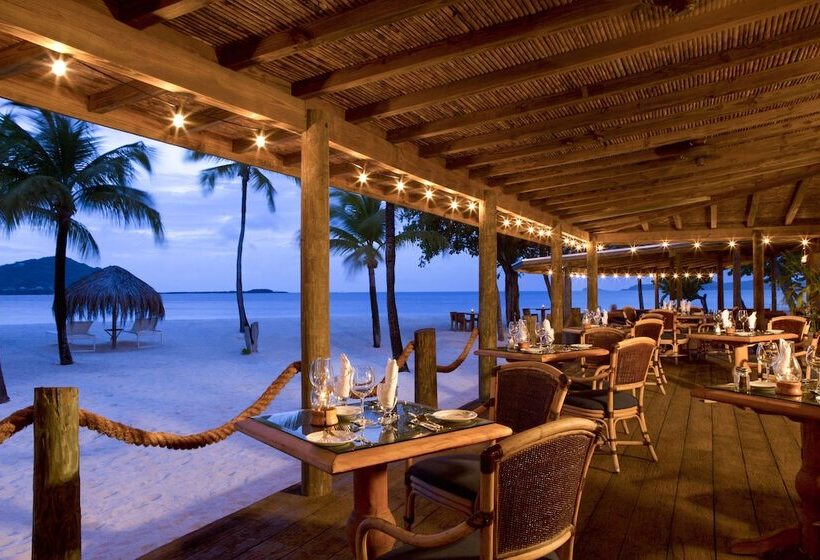 هتل Palm Island Resort & Spa