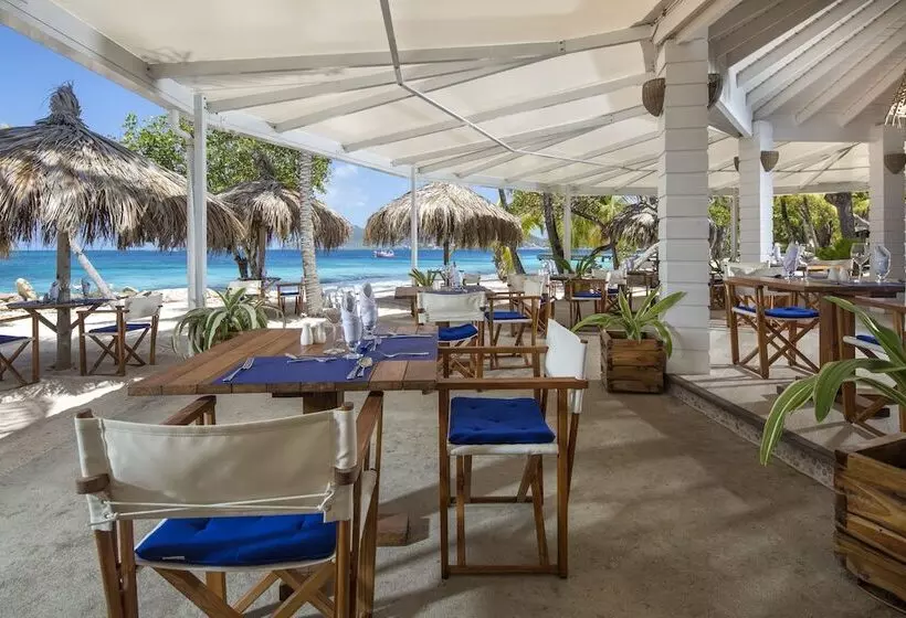 هتل Palm Island Resort & Spa