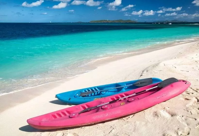 هتل Palm Island Resort & Spa