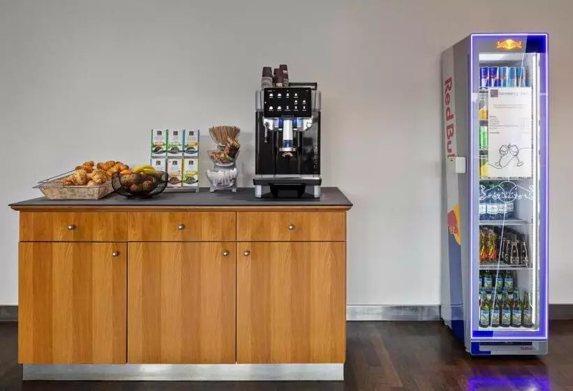 فندق Merian Basel   Self Check In